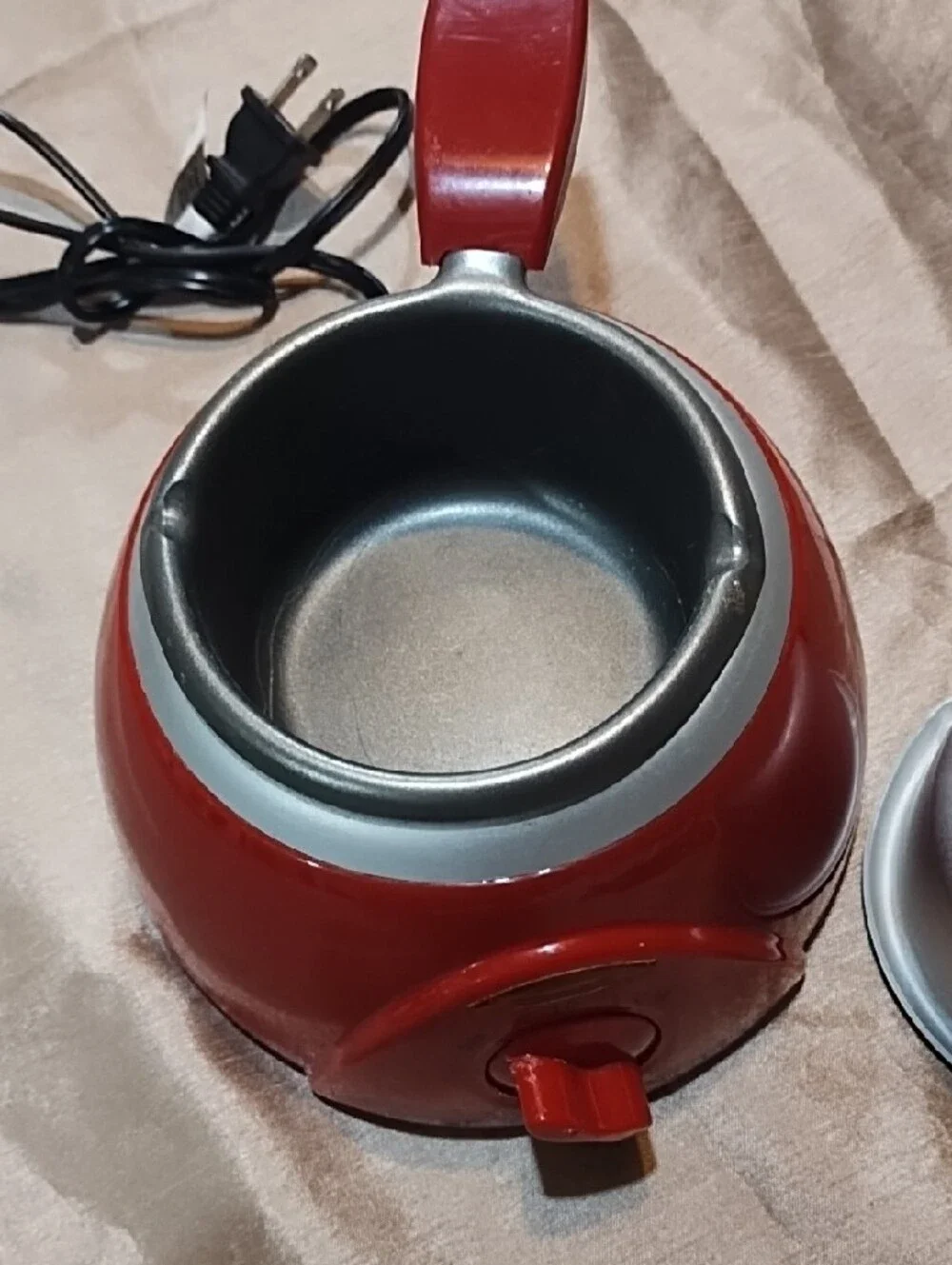 Red Chocolate Treat Maker Good Working Condition. A Few Scratches In Pics